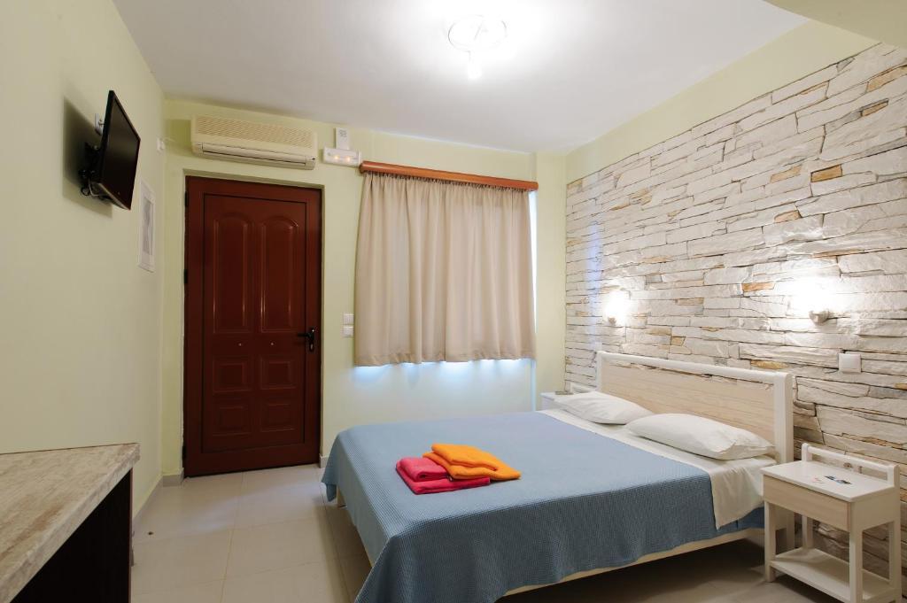 Holiday Rooms Apartment